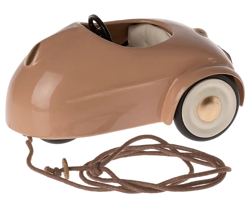 Auto Topo in metallo