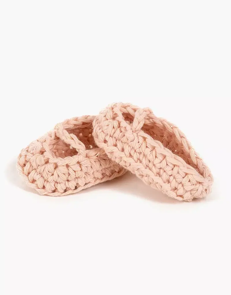 Ballerine all'uncinetto rosa nude fatte a mano