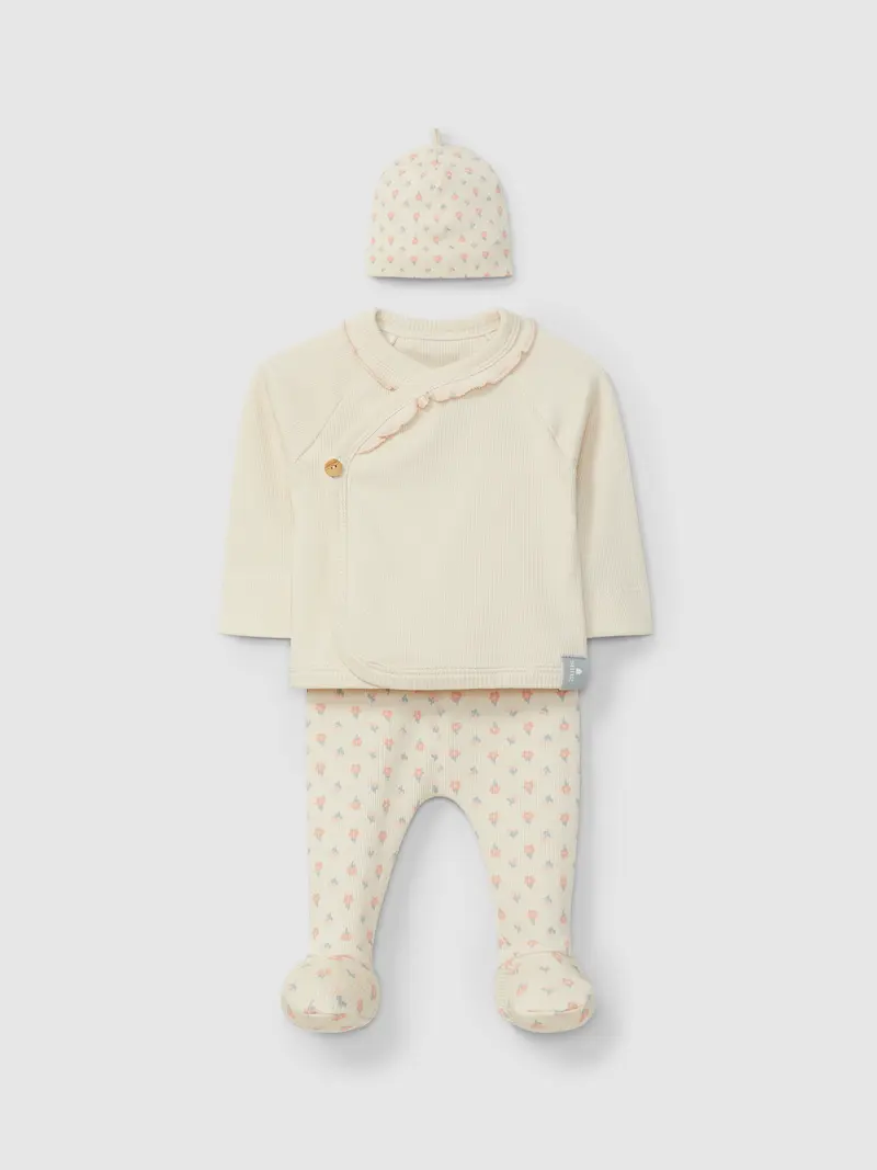 Completo tre pezzi nascita 5s046