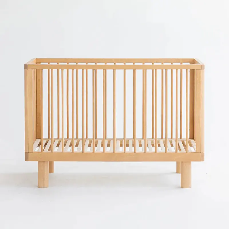 Lettino Nox Cot in Legno Naturale con Sponda di Conversione Inclusa