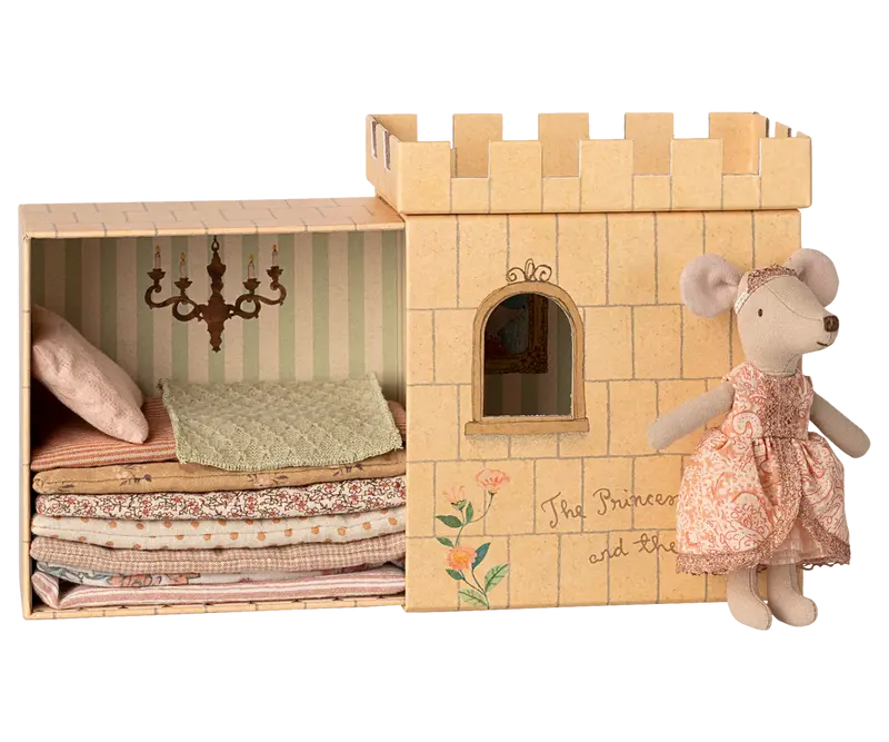 Maileg Topolina Principessa sul Pisello – Sorella Maggiore con Castello