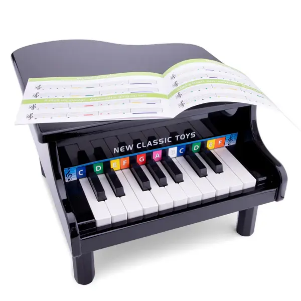 Pianoforte a coda in legno