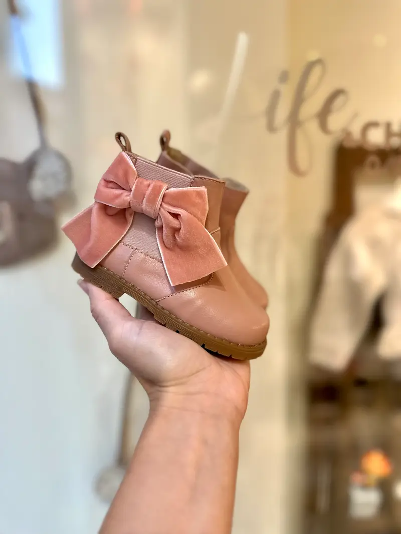 Rizitos - stivaletto in pelle rosa e fiocco velluto