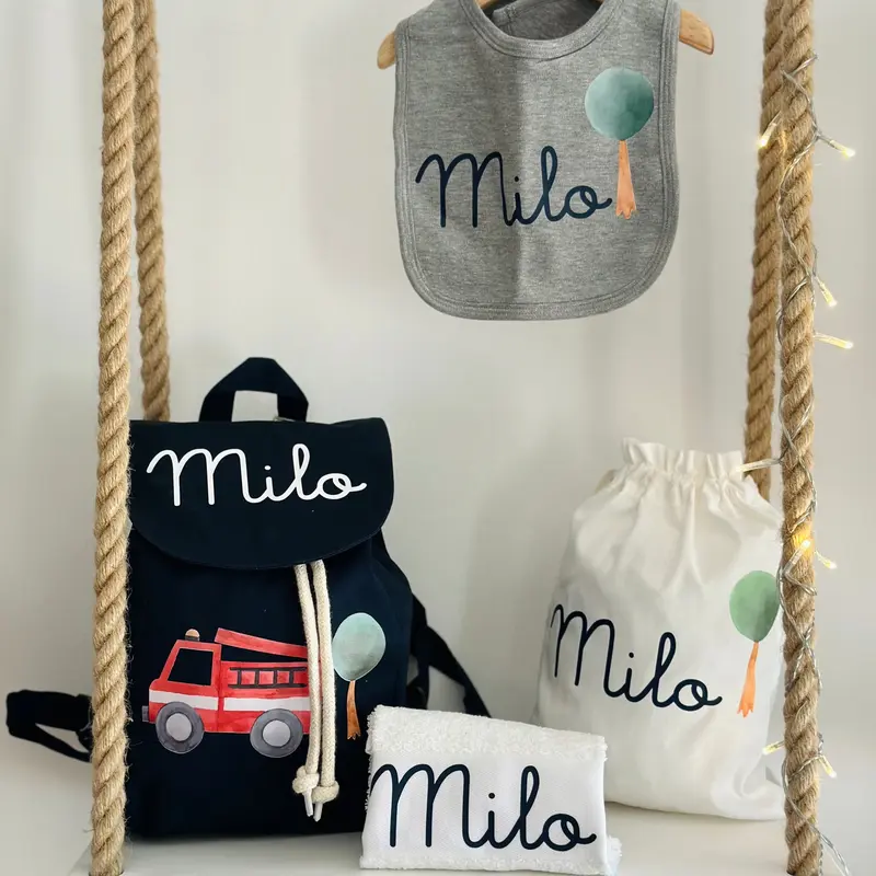 Set Asilo Completo Personalizzato – Mini Zaino, Sacchetto e Beauty Bambino pompieri