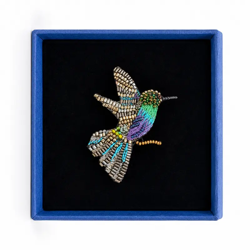 Trovelore Spilla Colibrì Verde Ricamata a Mano
